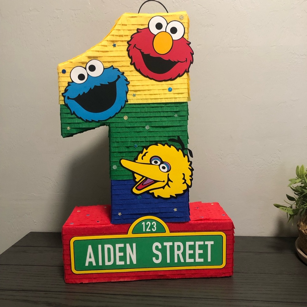 Sesame Street Pinata
